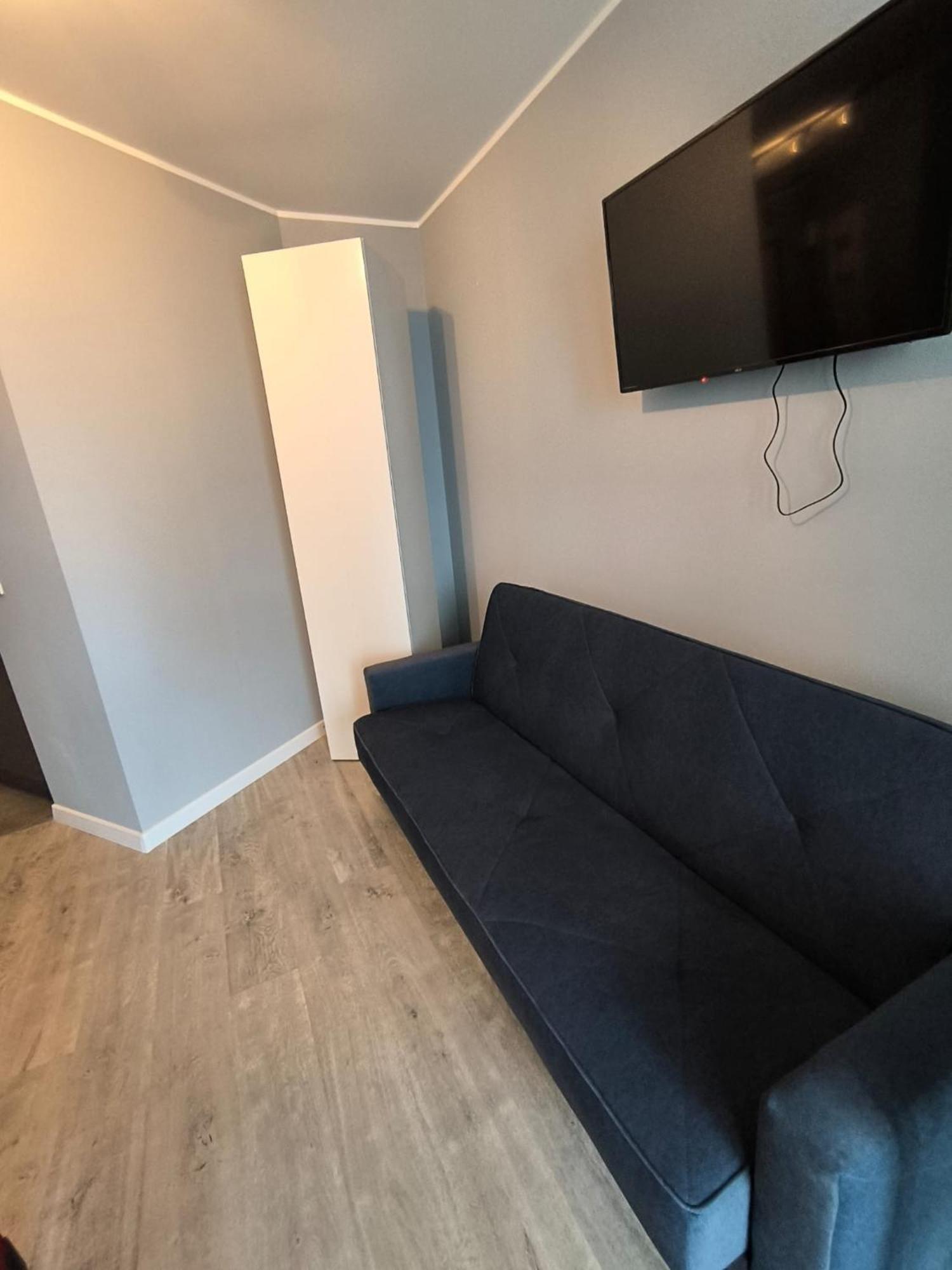 Onikshotel Варшава Екстериор снимка